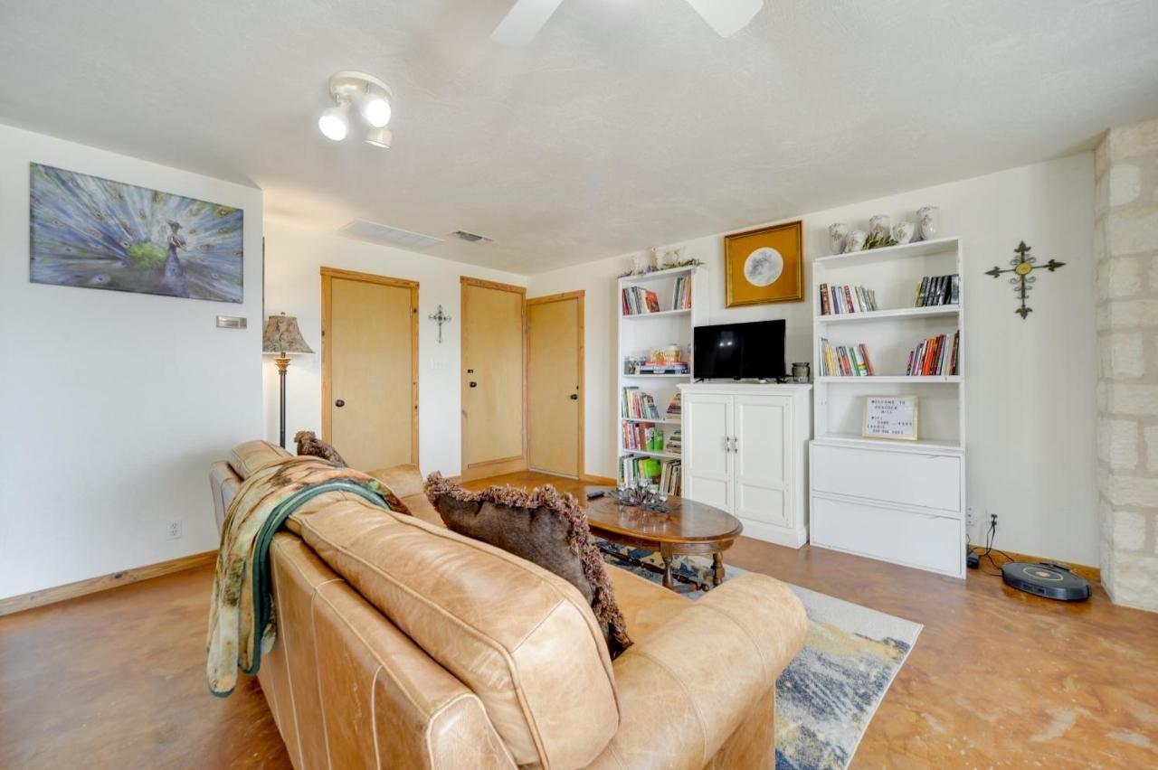 Villa Fredericksburg Retreat With Private Hot Tub And Patio! Exterior foto
