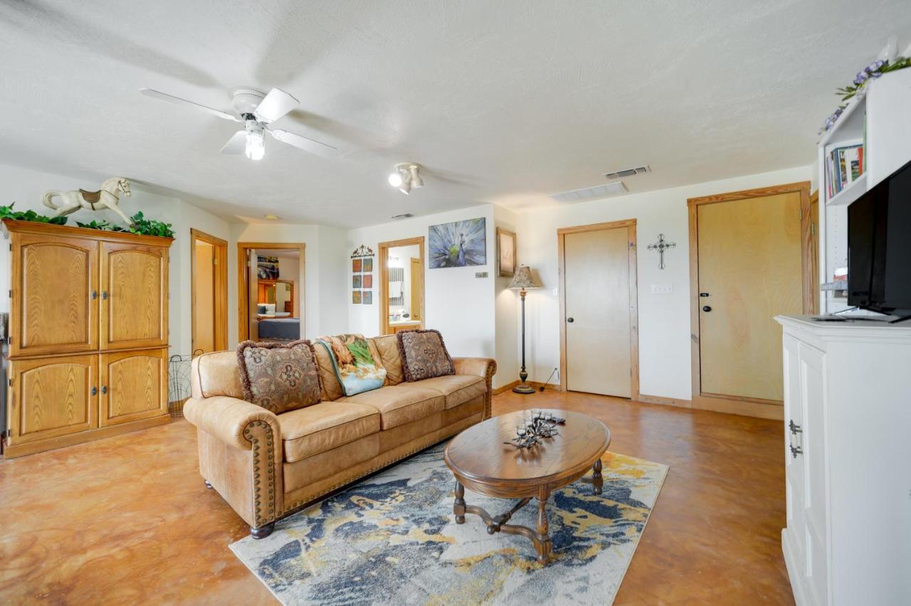 Villa Fredericksburg Retreat With Private Hot Tub And Patio! Exterior foto