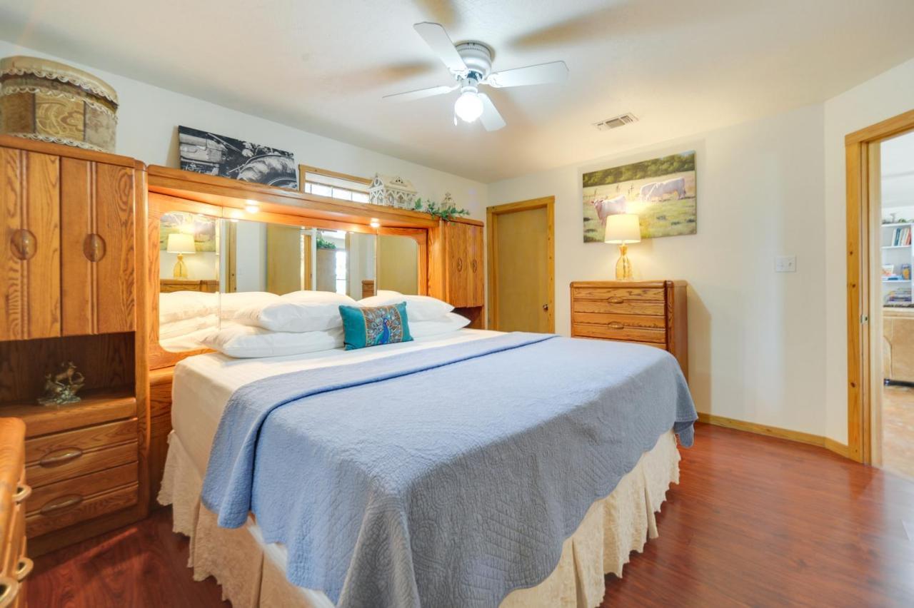 Villa Fredericksburg Retreat With Private Hot Tub And Patio! Exterior foto