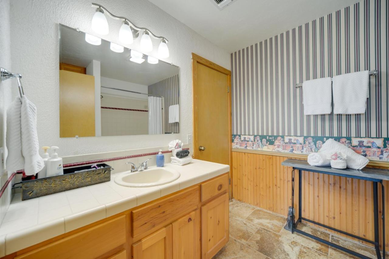 Villa Fredericksburg Retreat With Private Hot Tub And Patio! Exterior foto
