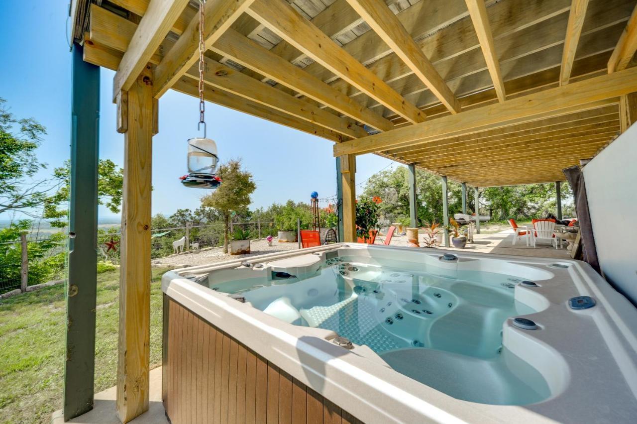 Villa Fredericksburg Retreat With Private Hot Tub And Patio! Exterior foto